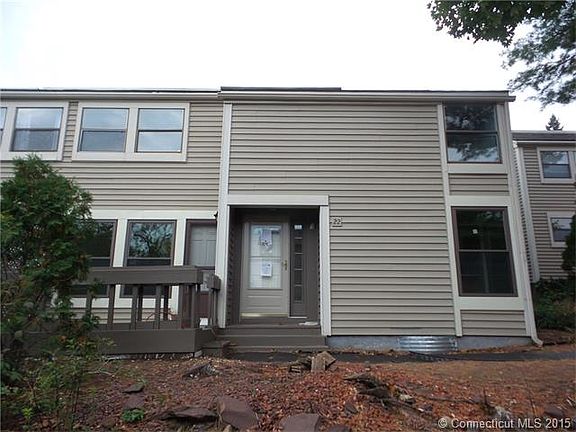 3rd image of 22 Stevens Pl