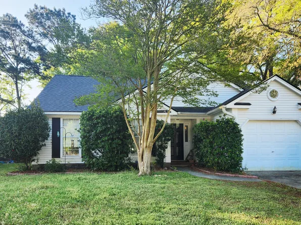 105 Mapperton Ct, Summerville, SC 29485