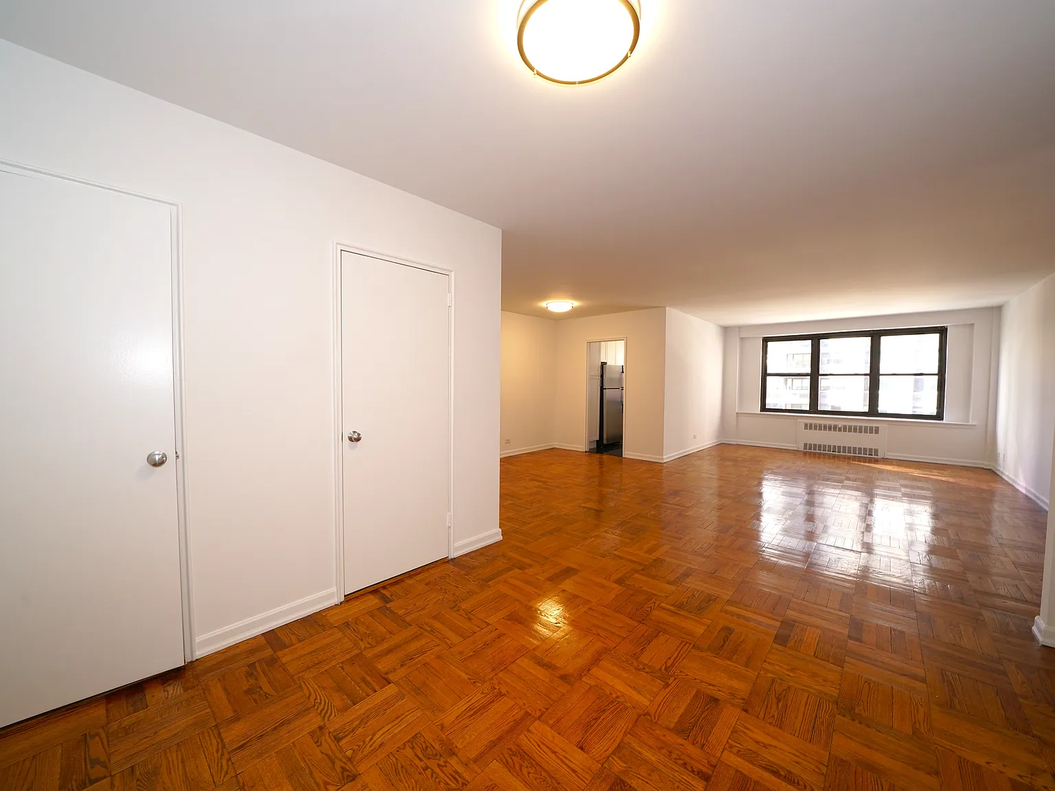 1700 York Avenue — Photo 2