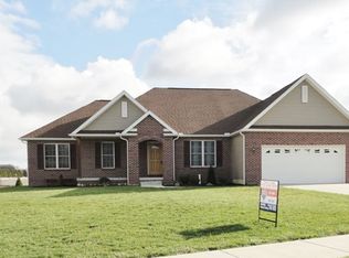 1249 Meadow Ridge Dr, Van Buren, OH 45889