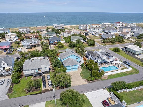 4th image of 3052 Little Island Rd