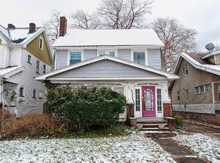 9816 Robinson Ave, Garfield Heights, OH 44125