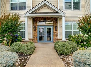 656 Saint Andrews Pl, Englishtown, NJ 07726