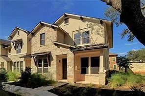 13800 Lyndhurst St Photo 1