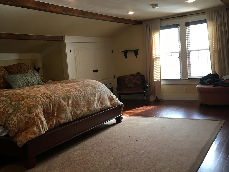 1417 N Addington Ave #MAIN HOUSE