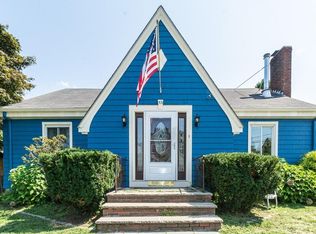 53 Woodward St, Everett, MA 02149