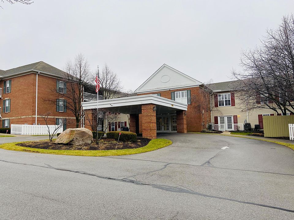 1st image of 5935 N High St APT 212