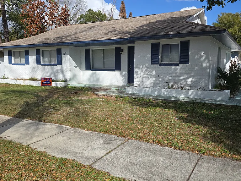 4501 Signal Hill Rd — Photo 1