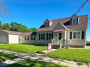 709 NE 5th St, Eagle Grove, IA 50533