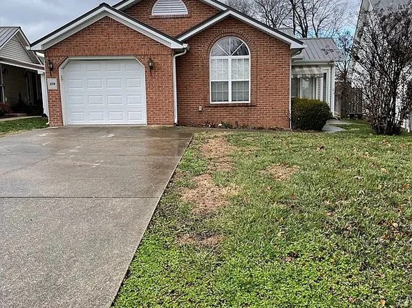 329 Deerwood Dr, Hopkinsville, KY 42240