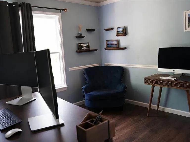 340 Nell Ct — Photo 15