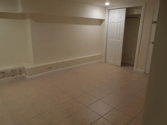 Rented by Fleet Realty | media 12