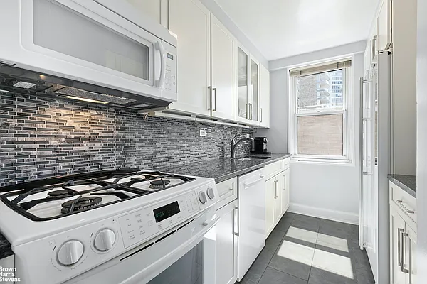 Sold by Brown Harris Stevens | media 13