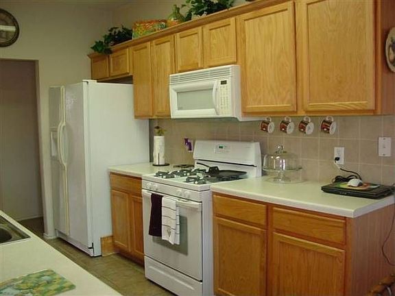 2nd image of 3613 Sandy Koufax Ln