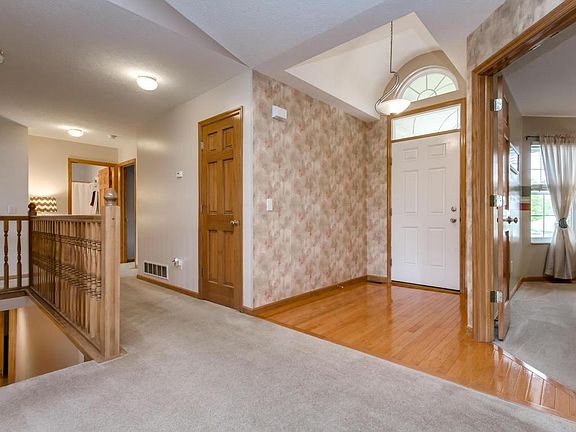 3rd image of 1057 Mueller Ct