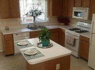 240 Gray Fox Ct, Edgewater, MD 21037