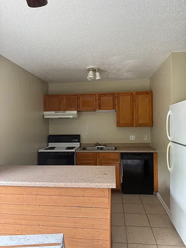 708 Dondee Dr #10 Photo 1