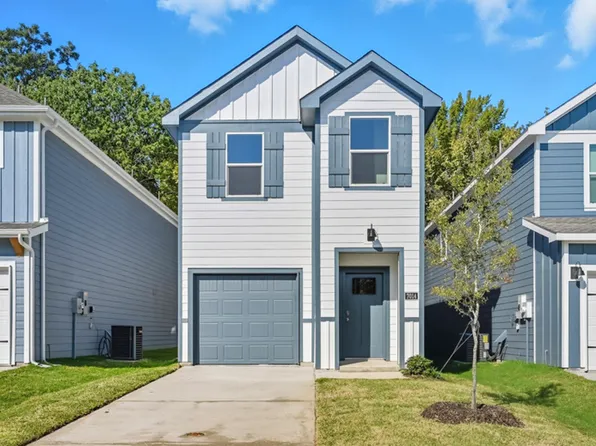 200 Arbor Dr, Princeton, TX 75407