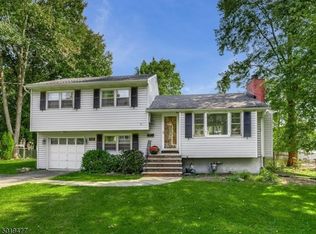 130 Oak St, Dover, NJ 07801
