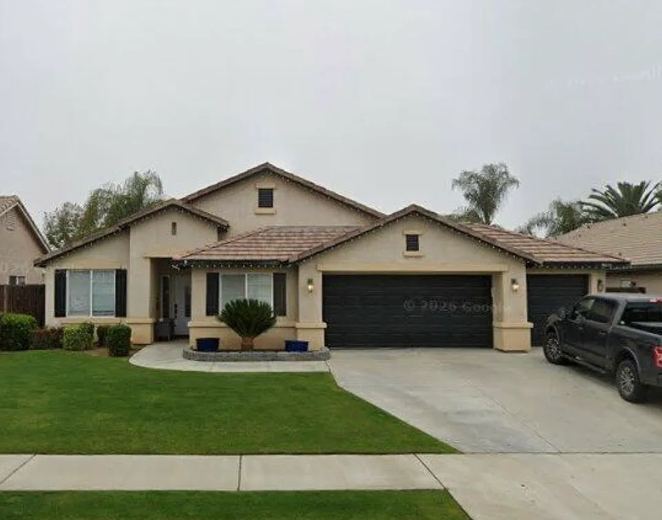 10616 Victoria Falls Ave photo 1