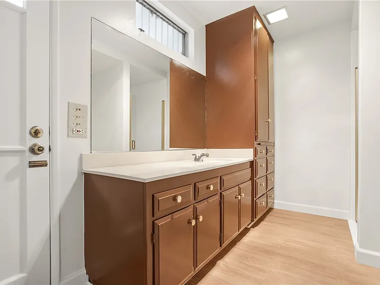1185 La Subida Ct — Photo 10