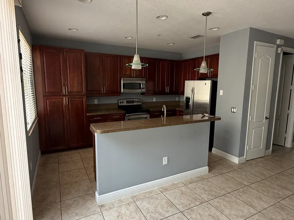3629 NW 5th Ter, Boca Raton, FL 33431