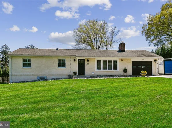 10121 Colonial Dr, Ellicott City, MD 21042