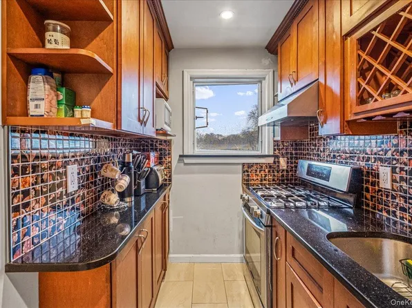 67-11 Bell Boulevard #2, Bayside, NY 11364