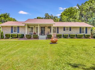 205 Hazelwood Ln, La Vergne, TN 37086