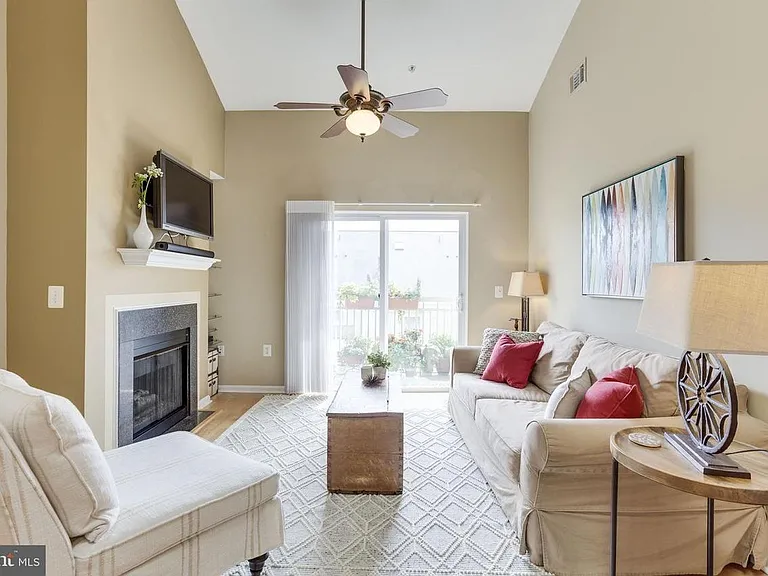 9486 Virginia Center Blvd #403 — Photo 10