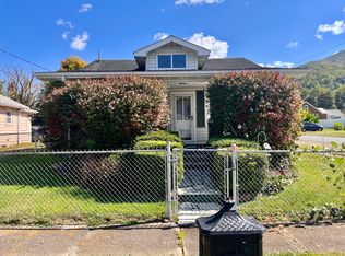 417 2nd Ave, Hampton, TN 37658