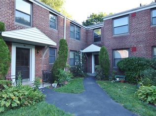 14 Rockledge Rd APT 2A, Hartsdale, NY 10530