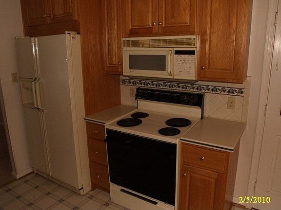 2nd image of 8308 Nightingale Ct