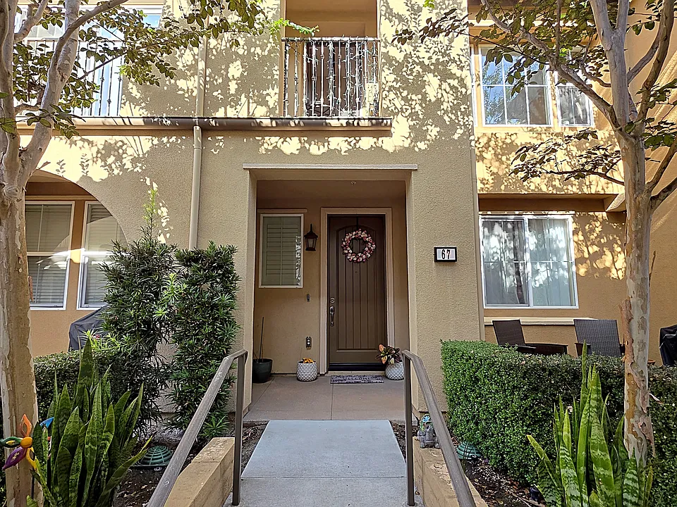 67 Playa Cir