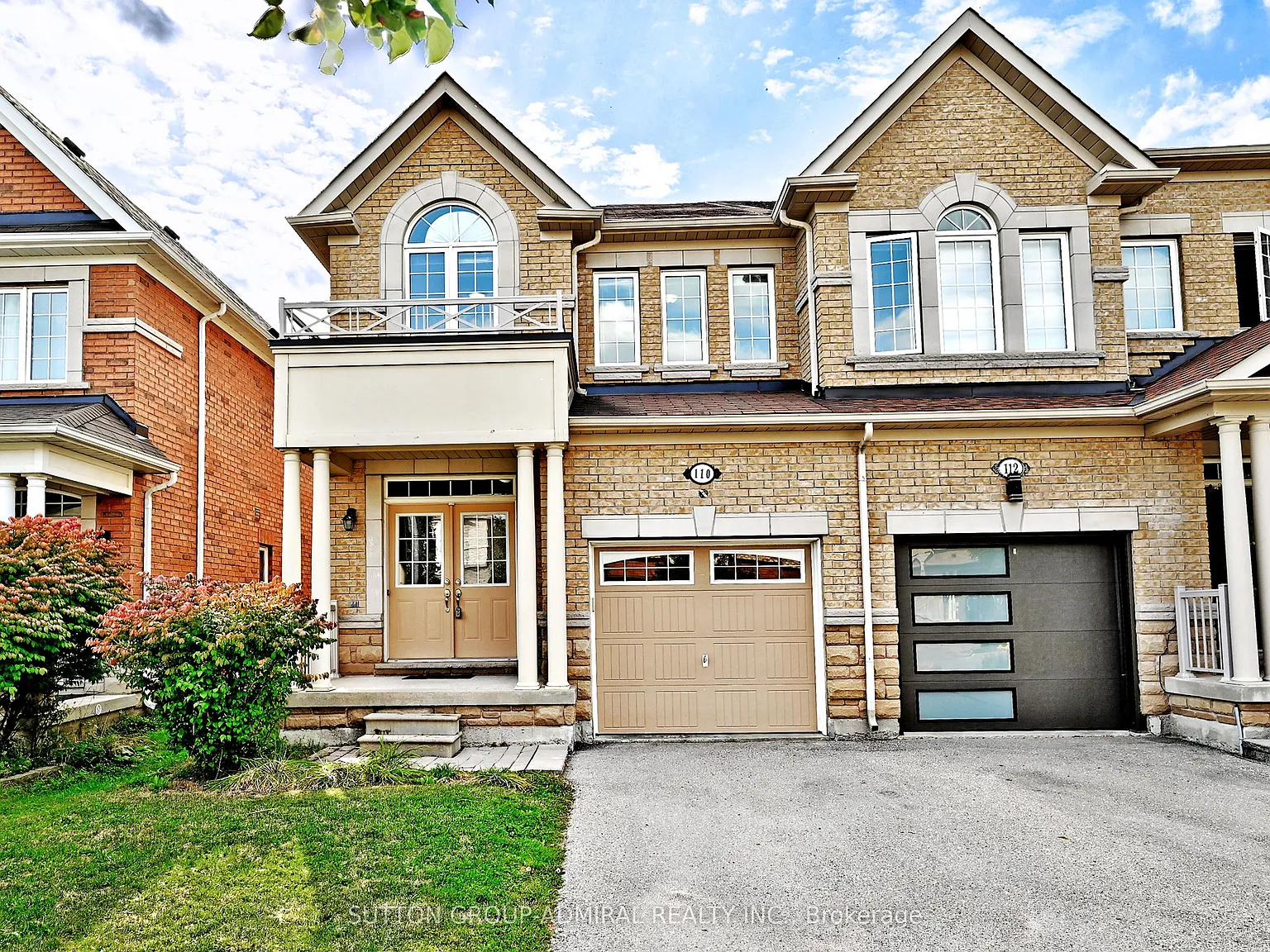 4 bed, $4,050 — Photo 1