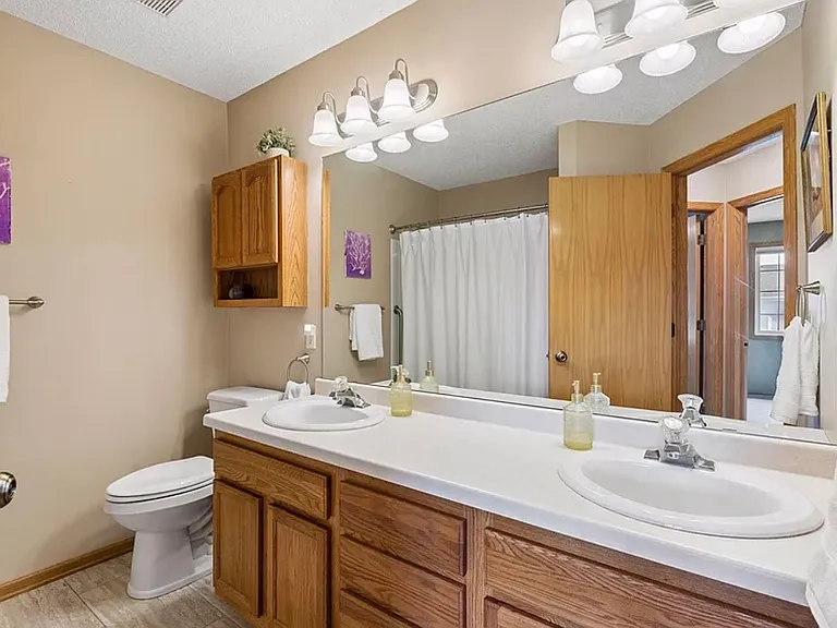 1003 Heather Ln #1 — Photo 12