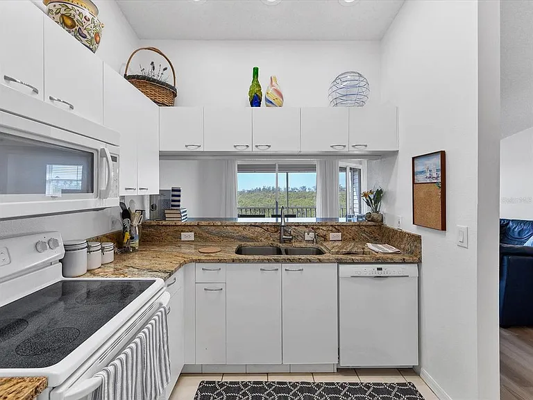 3607 E Bay Dr #206 — Photo 11