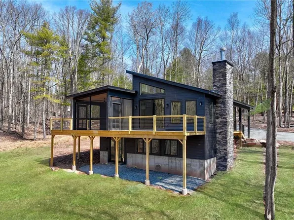 139 New Turnpike Road, Cochecton, NY 12726