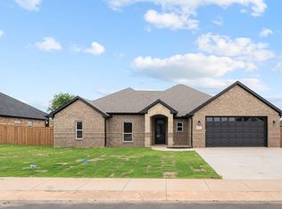 505 Limestone Cir, Mabank, TX 75147