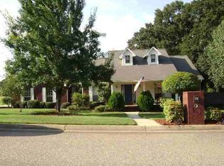 322 S Oak Ridge Dr, Enterprise, AL 36330