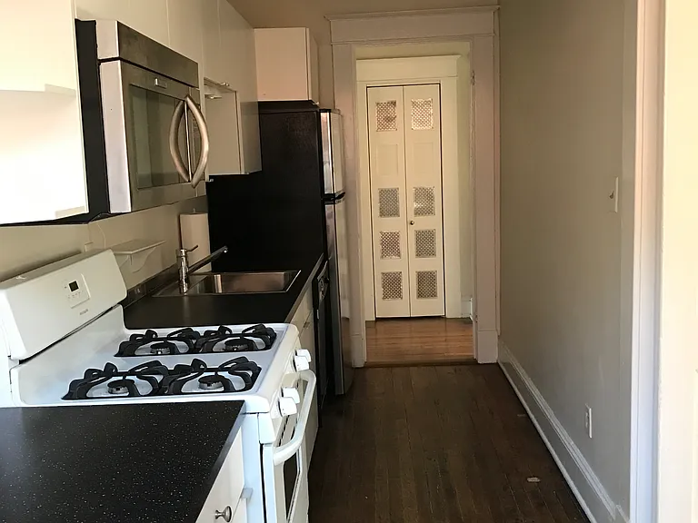 429 W Howard Ave #1 — Photo 15