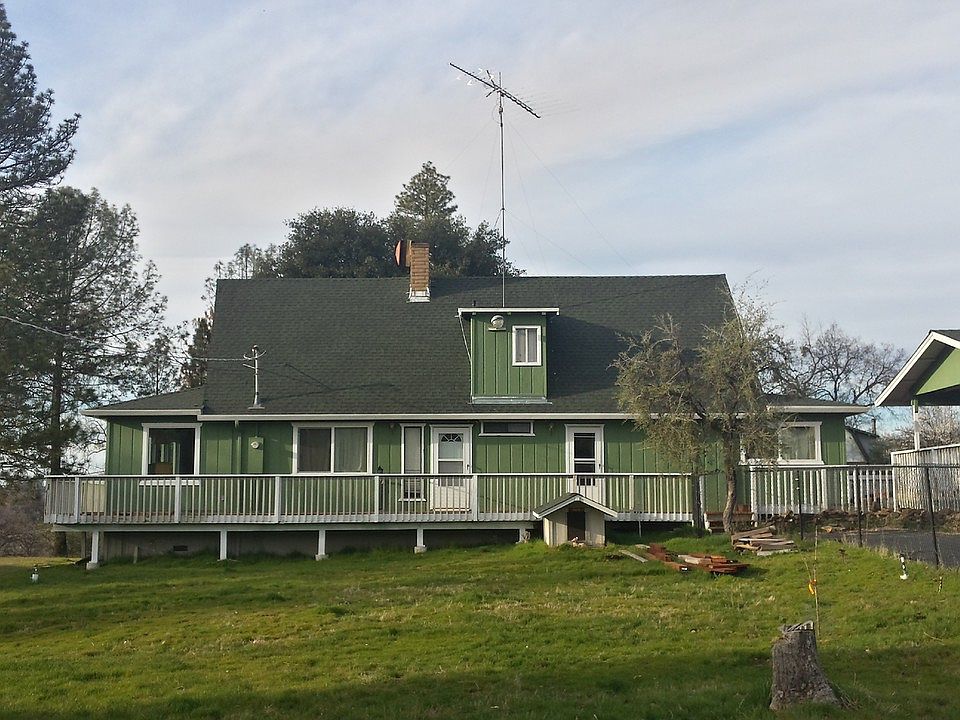 New paint, deck, windows