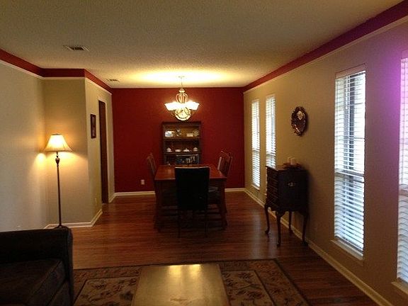 2nd image of 3609 Iroquois Trl
