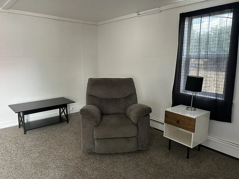 1015 Pine Ave #1 — Photo 13
