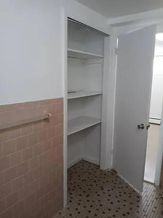 430 Proctor Ave #1 — Photo 10