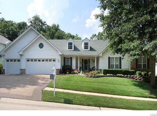 15951 Forest Valley Dr, Ballwin, MO 63021