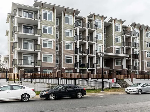 20696 Eastleigh Cres #214, Langley, BC V3A 0M3