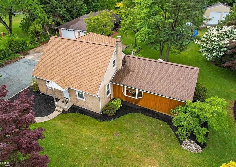 7555 Railroad St, Trexlertown, PA 18087 Zillow
