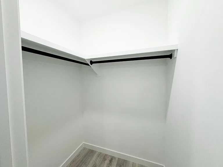 287 Scenic Ave — Photo 9