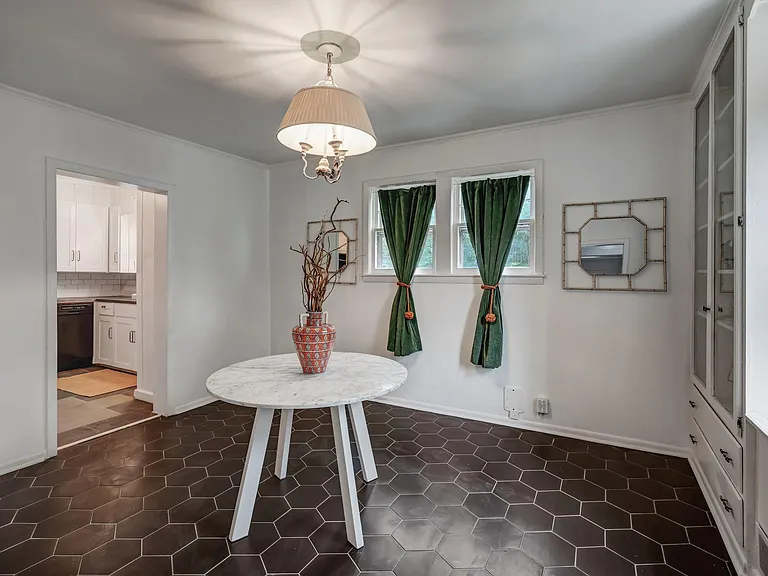 266 Neelys Bend Rd — Photo 19
